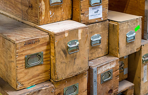 Logistik: Transportkisten für Stützen und Zargen Logistik: Transportkisten für Stützen und Zargen